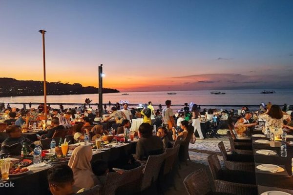 Dinner Seafood Jimbaran at Tepi Pantai Resto