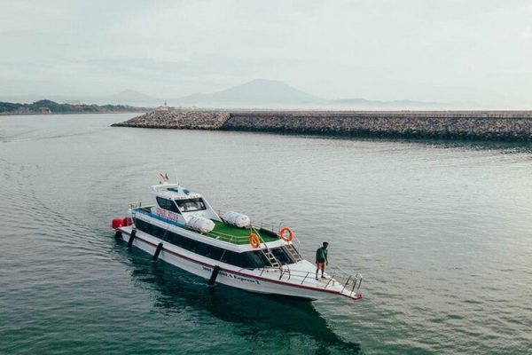 Semabu Hills Fastboat: Nusa Penida Boat Ticket